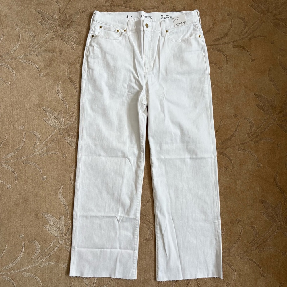 NWT, Tall J Crew White Slim Wide Leg Jeans w/ Raw Hem. Size 31 Tall, 30” inseam - Picture 5 of 12